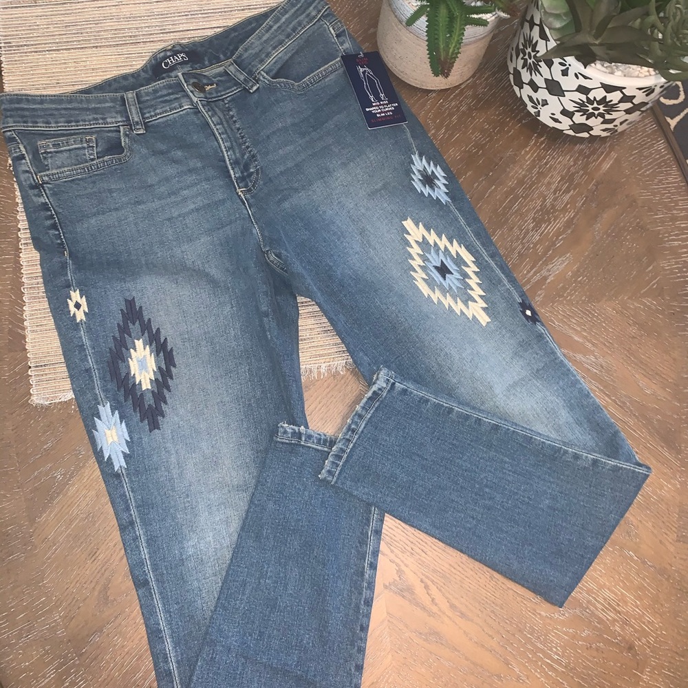 NWT! Chaps 4 embroidered Aztec slimming jeans